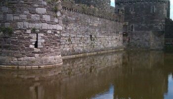 architecture-building-castle-fort-moat