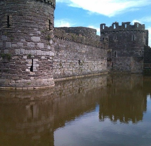 architecture-building-castle-fort-moat