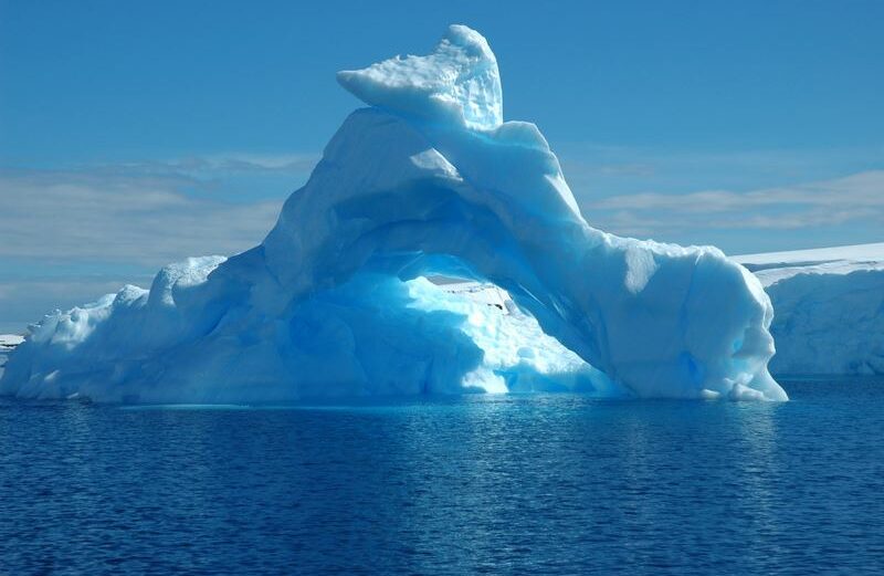 ice-iceberg-outdoors-snow-arctic-winter-glacier-mountain-nature